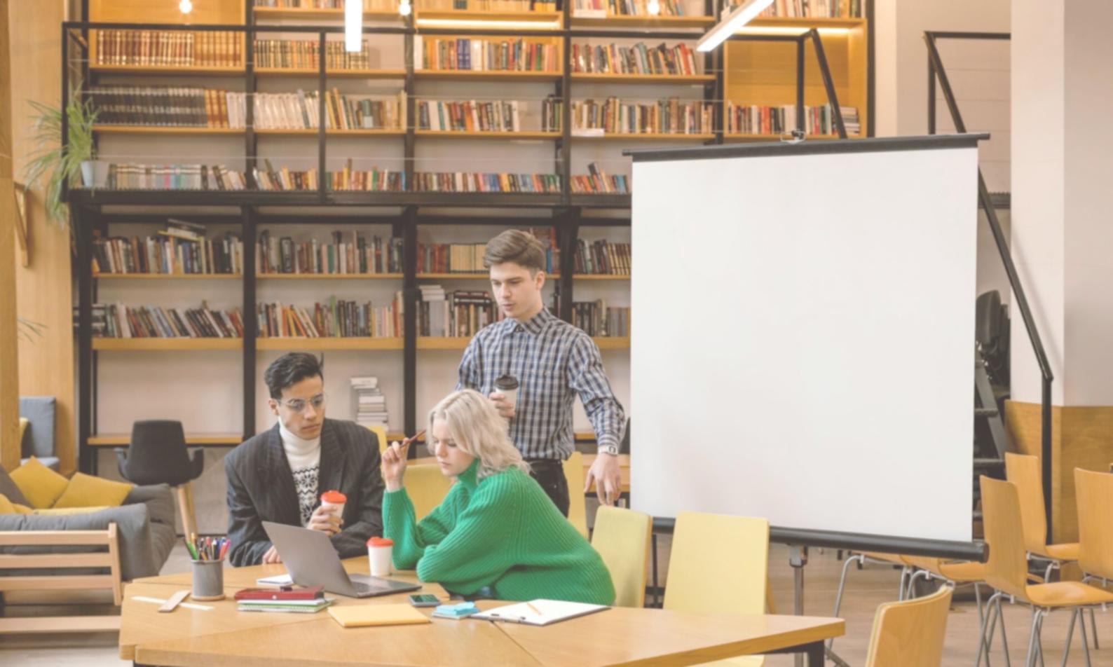 Technical analysis workspace showing chart patterns and trading tools